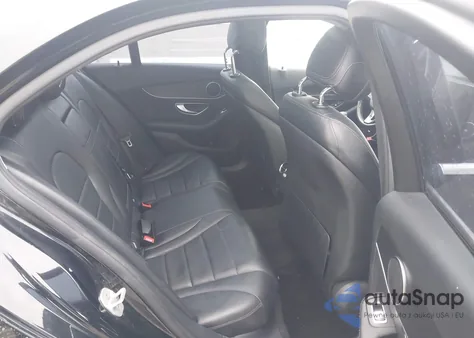 2016 Mercedes-Benz C 300 из США, поврежденный, VIN 55SWF4JB3GU148976